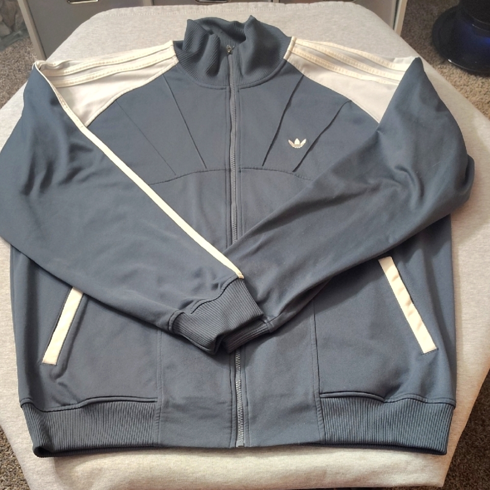 Adidas Blue and White Track Jacket. MEN XL SUPER DOPE JACKET 🧥🧥